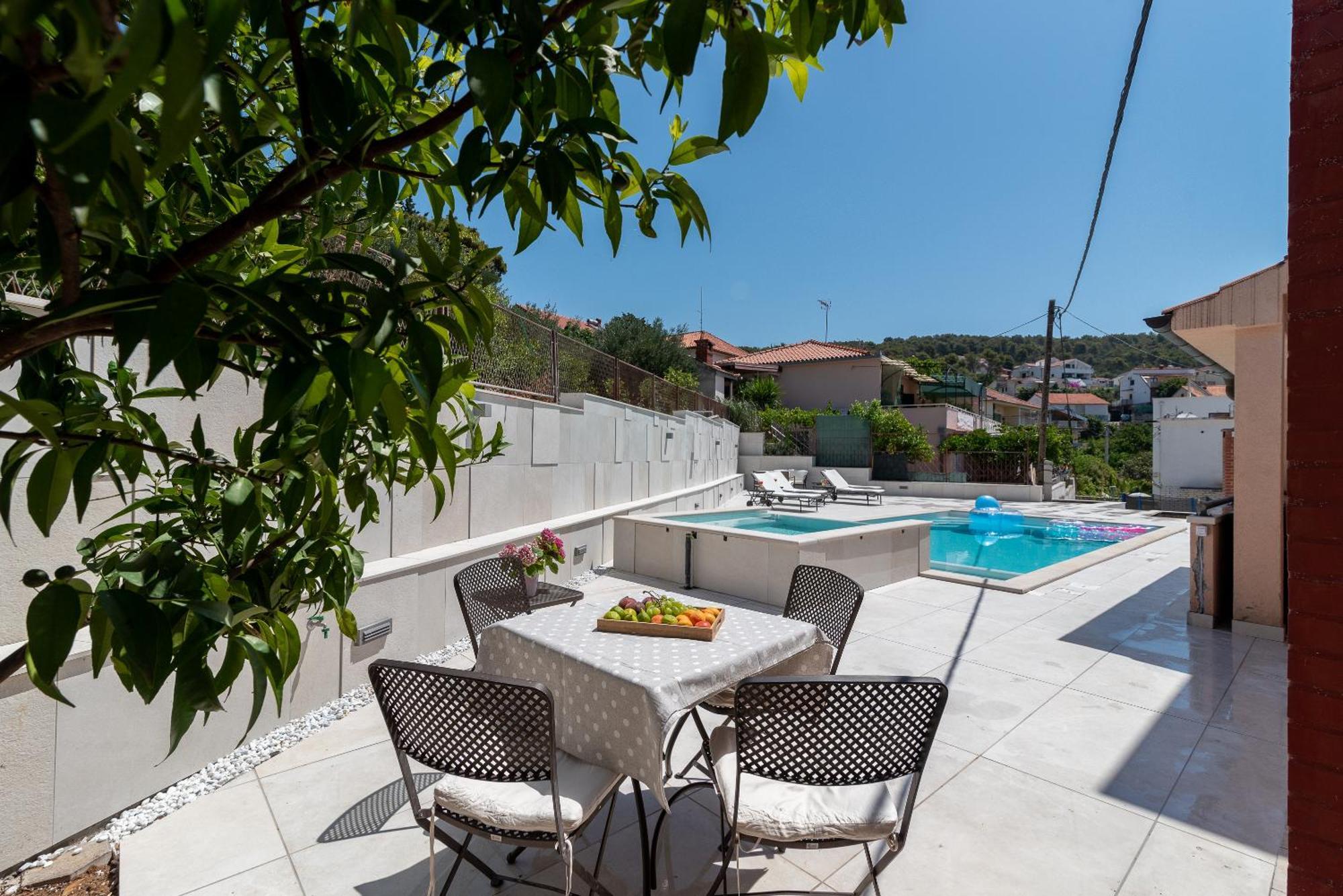 Apartment Villa Lavandula - Swimming Pool View Trogir Zewnętrze zdjęcie